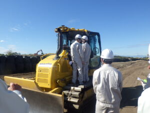 大規模特定河川築堤工事分割2号　工事見学会写真